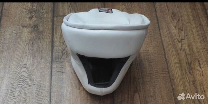 Шлем, защита для карате