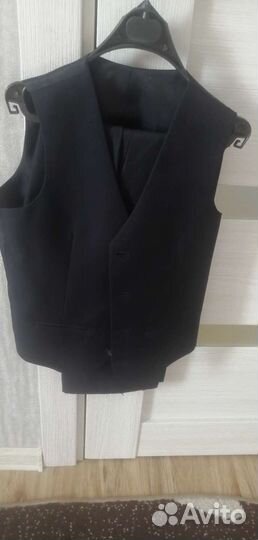 Костюм тройка первокласснику