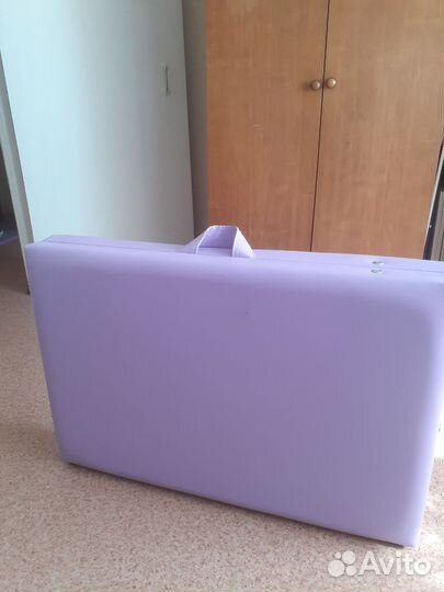 Продаётся кушетка новая