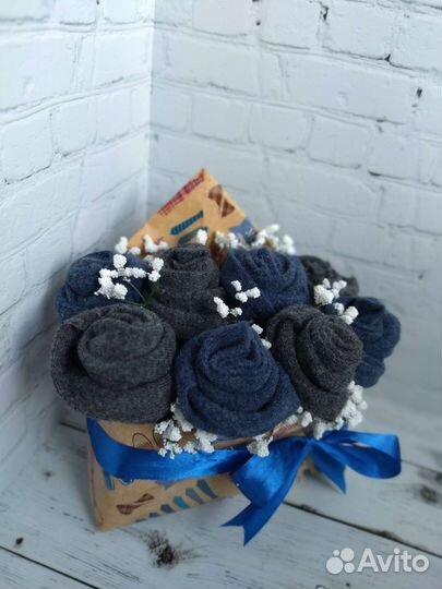 Мужской букет из носков, пены и геля