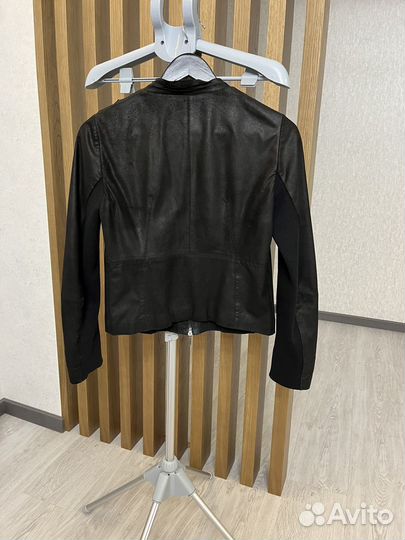 Кожаная куртка MaxMara