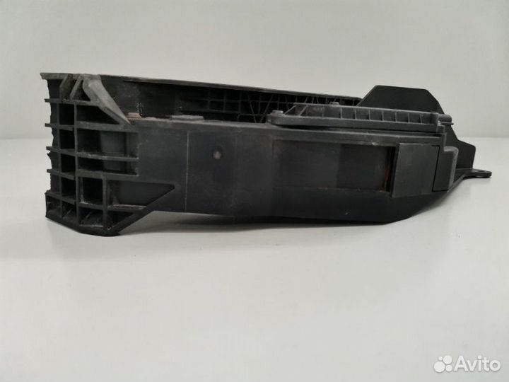 Педаль газа Infiniti G35