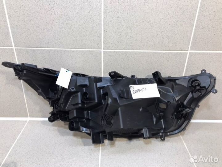 Корпус фары левой Toyota Rav4 5