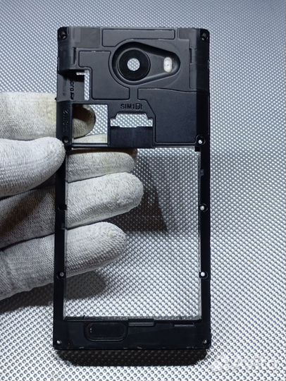 Highscreen Zera S Power. Средняя часть корпуса