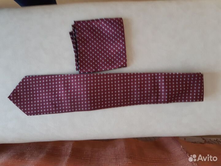 Шелковый галстук