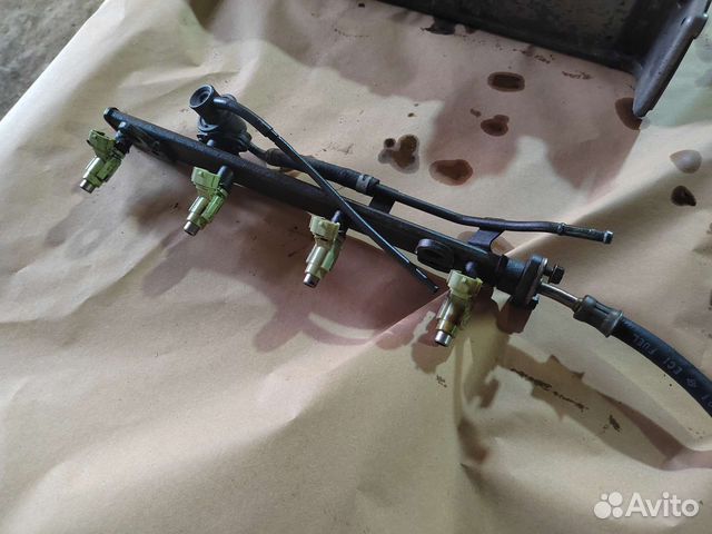 Топливная рампа 4g63