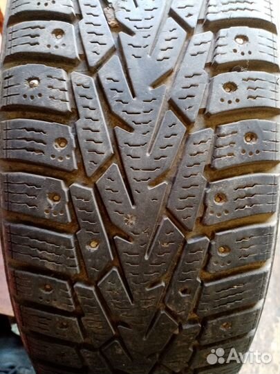 Nokian Tyres Hakkapeliitta 7 185/65 R15 92T