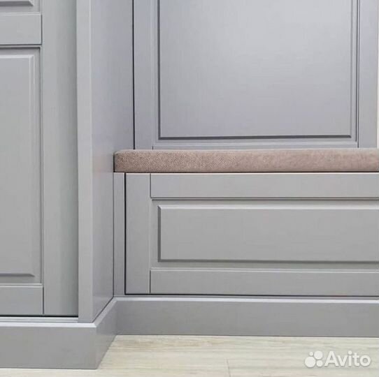 Распашной шкаф