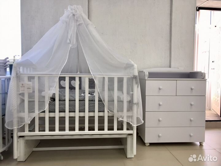Кроватка для новорождённых
