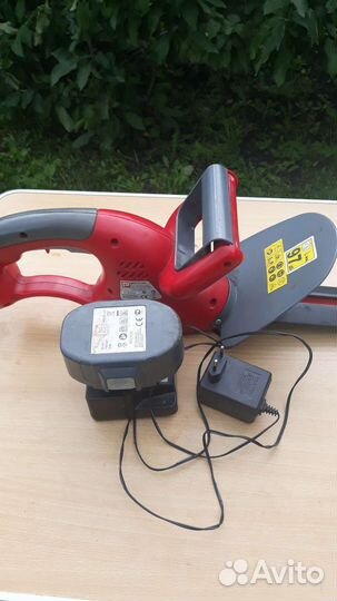 Кусторез аккумуляторный