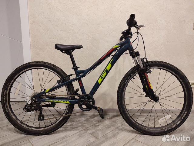 Продам велосипед GT