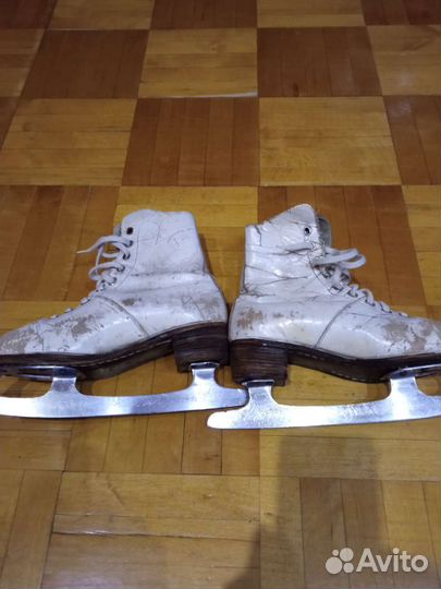 Коньки фигурные