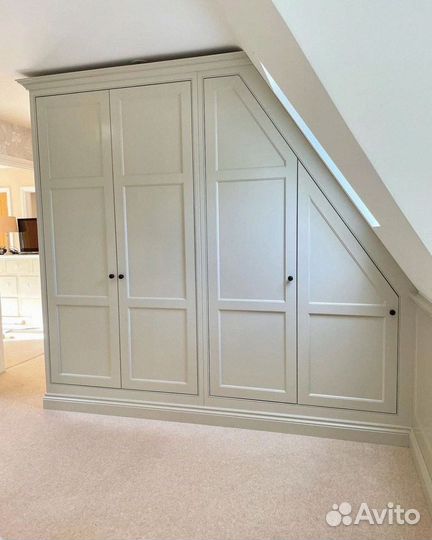 Шкаф распашной на заказ