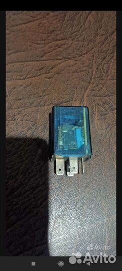 Разбор запчасти Volkswagen B3 Audi 80