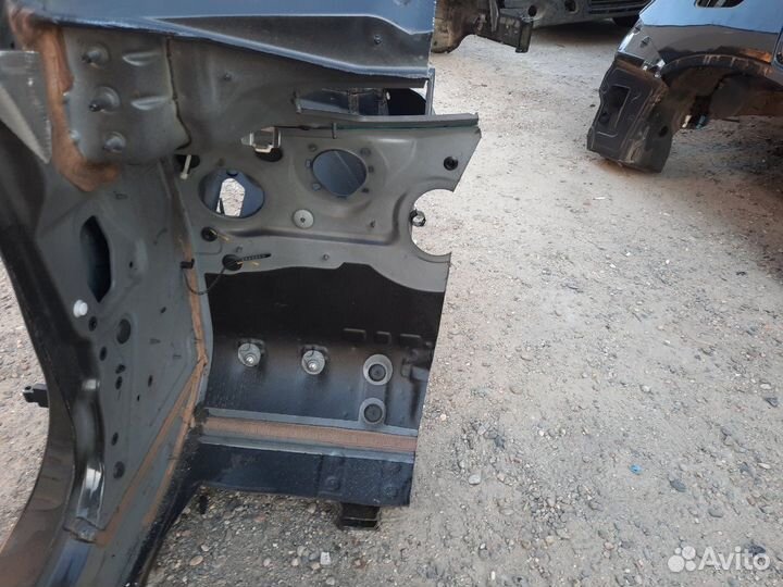 Лонжерон передний левый Bmw X1 E84 N46B20BD 2012