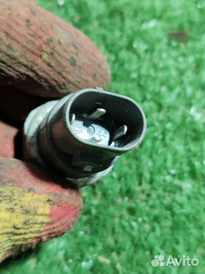 Датчик давления кондиционера Toyota Alphard