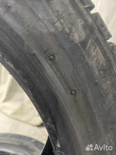 Triangle Snowlink TWT02 235/45 R17