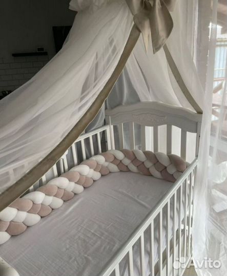 Бортик косичка в кроватку