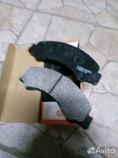 Тормозные колодки дисковые Isuzy