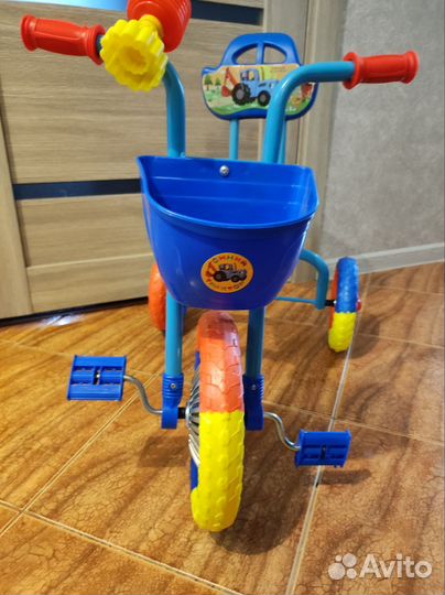 Трехколесный велосипед детский