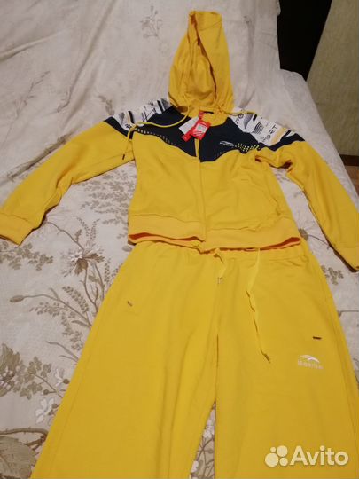 Спортивный костюм новый