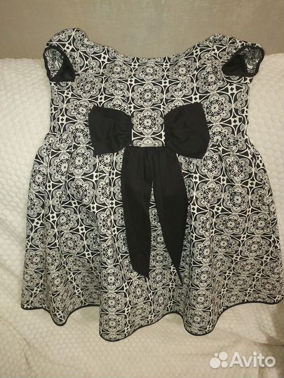 Платье на девочку