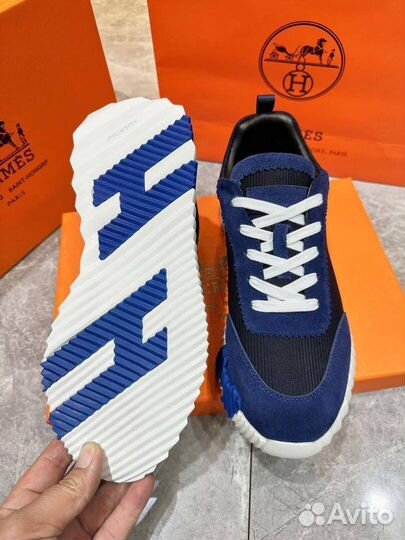 Кроссовки Hermes для повседневных образов