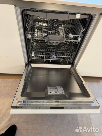 Встраиваемая посудомоечная машина Neff S155HTX15E