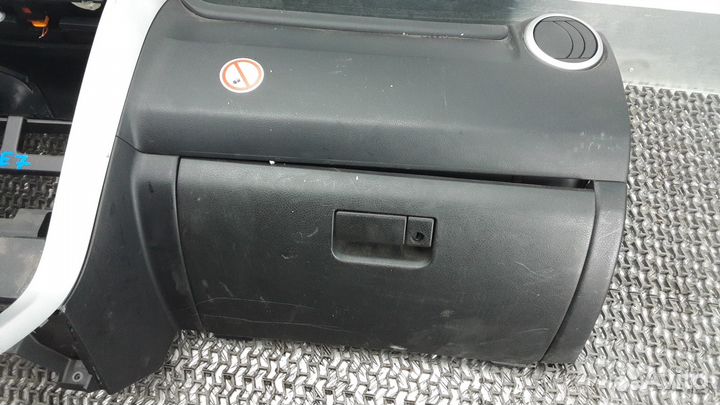 Панель передняя салона (торпедо) Suzuki 2 рест