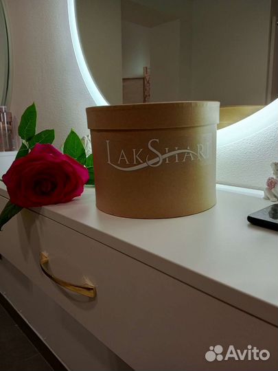 Косметическая щетка для лица