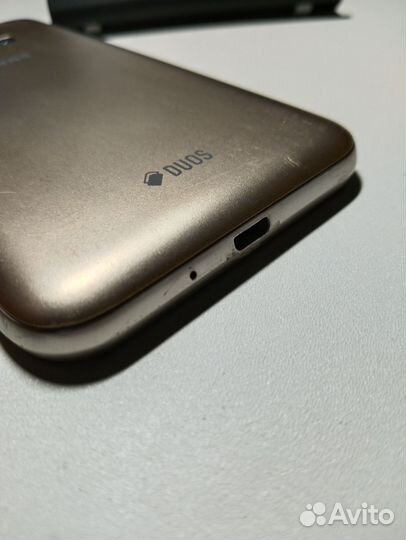 Samsung Galaxy J1 (2016) SM-J120F/DS, 8 ГБ