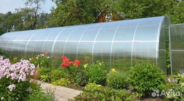 Теплица урожайная арочная из дуги 25х25