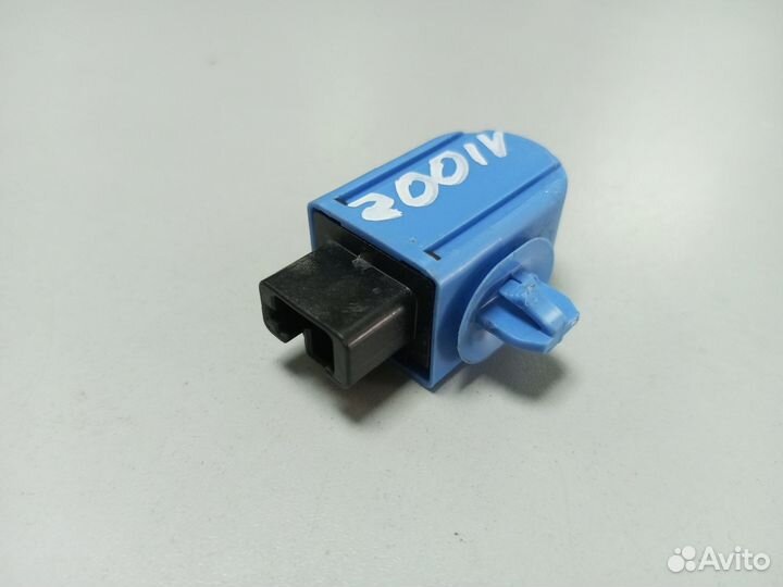 Сигнал зуммер парктроника Toyota Land Cruiser 200