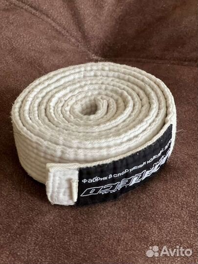 Белый пояс для кимоно