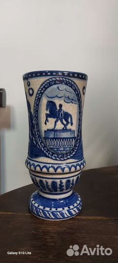 Старый бокал. Фужер. Кружка