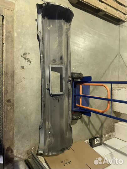 Задний бампер toyota mark 2 100