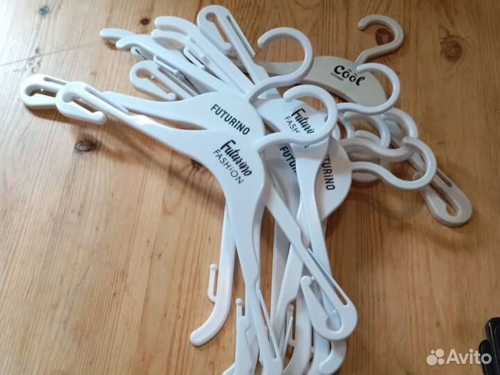 Вешалки плечики детские от Футурино