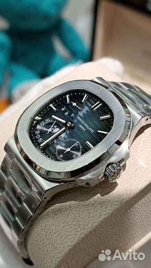 Часы Patek Philippe nautilus