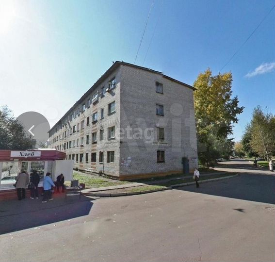 Комната 18 м² в 4-к., 1/4 эт.