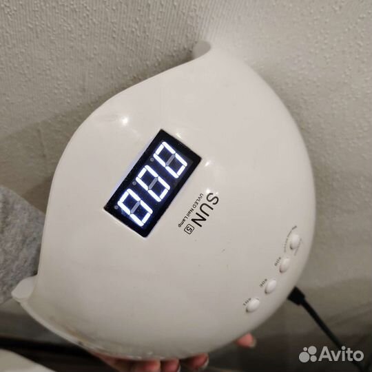 Лампа для ногтей uvled