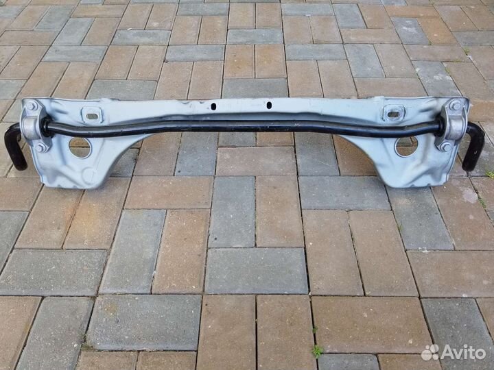 Балка подвески задняя porsche 911 991