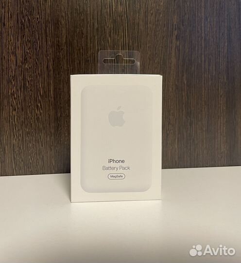 MagSafe battery pack