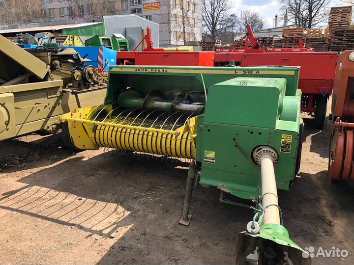 Пресс-подборщик John Deere 342 A, 2006