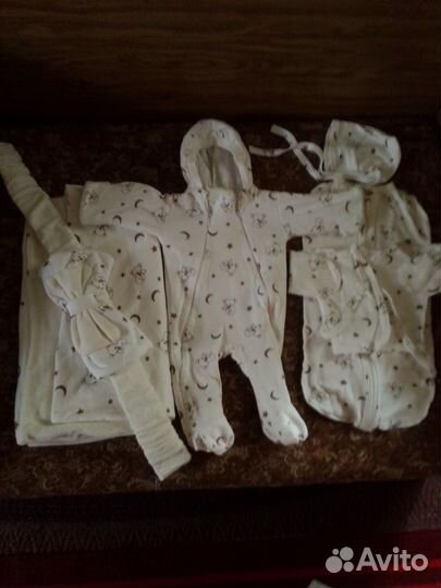 Конверт на выписку весна