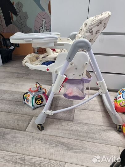 Стульчик для кормления babyton