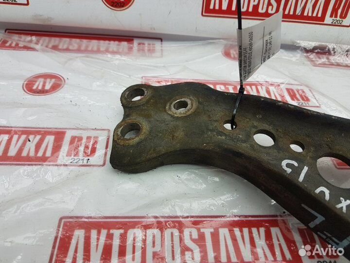 Рычаг подвески нижний передний левый Toyota