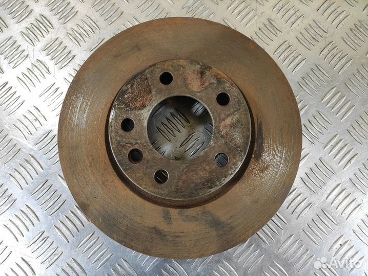 Диск тормозной передний Opel Omega B