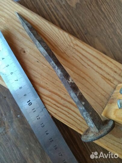 Гвоздь, костыль кованый старинный