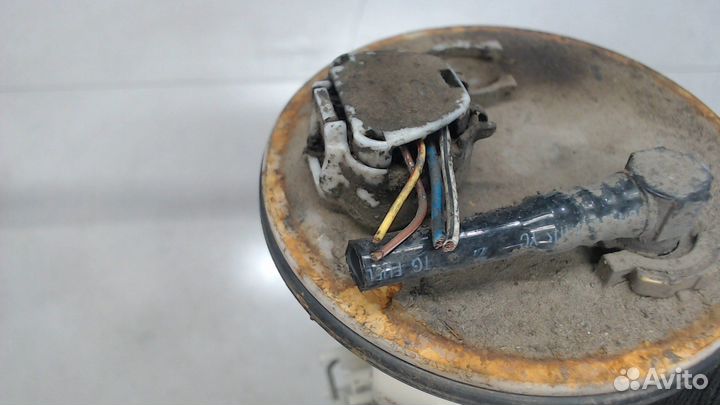 Насос топливный электрический Toyota RAV 4, 2002