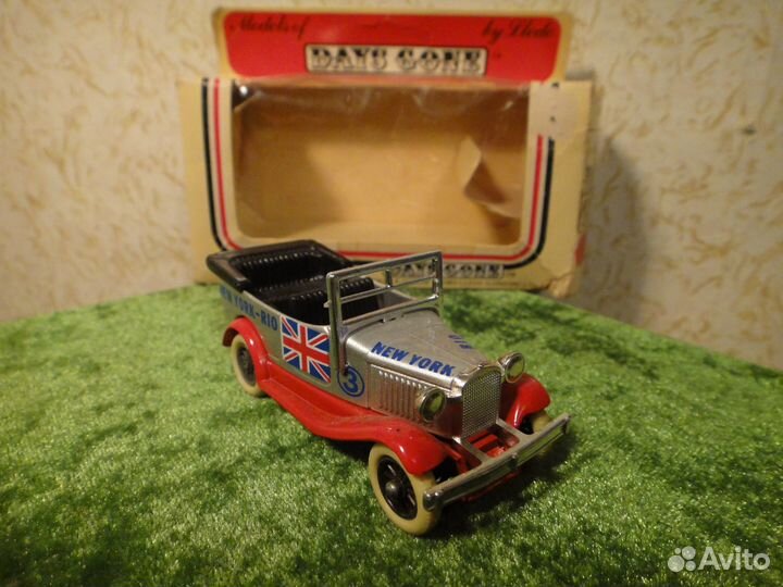 Модель Машинка Старинная Игрушка Англия Британия